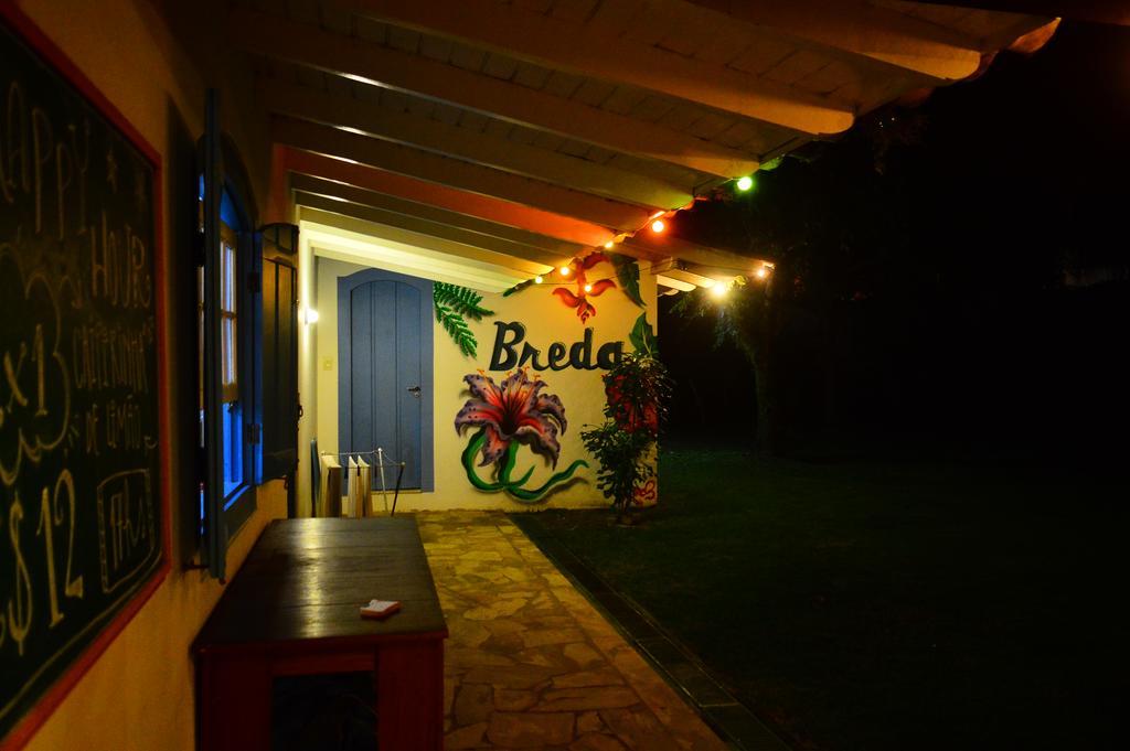 Breda Hostel Ltda Araquari Exteriör bild