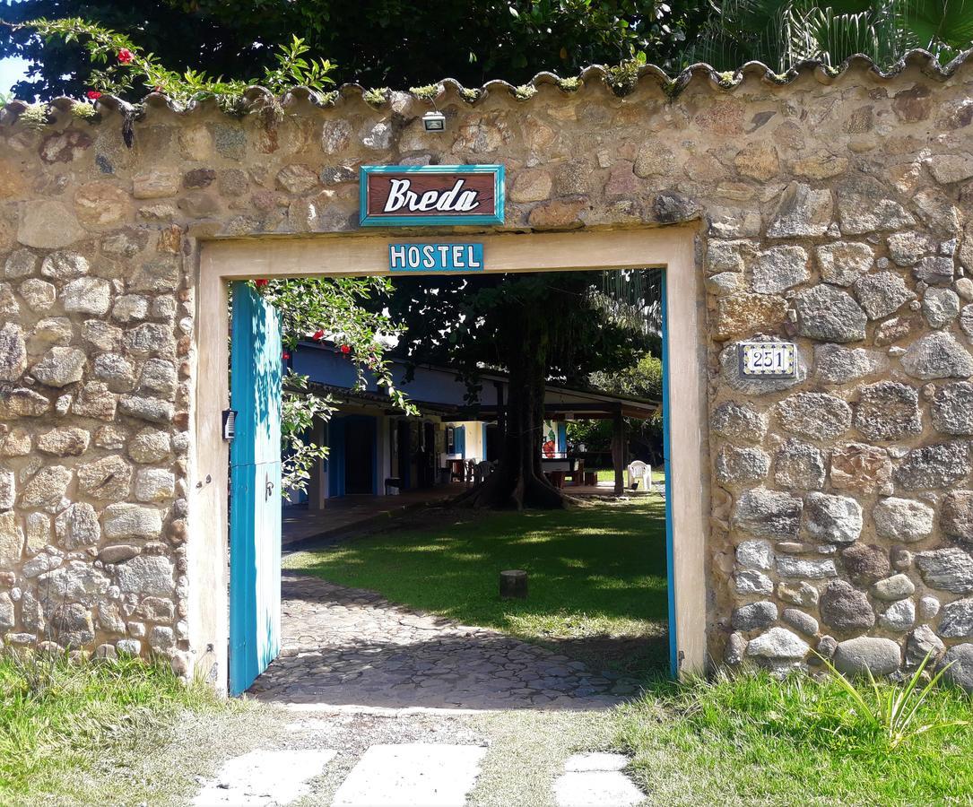 Breda Hostel Ltda Araquari Exteriör bild